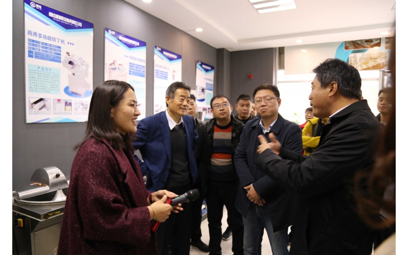 “西安市全域电商发展和区域公用品牌建设专题研学班”一行来方达考察学习