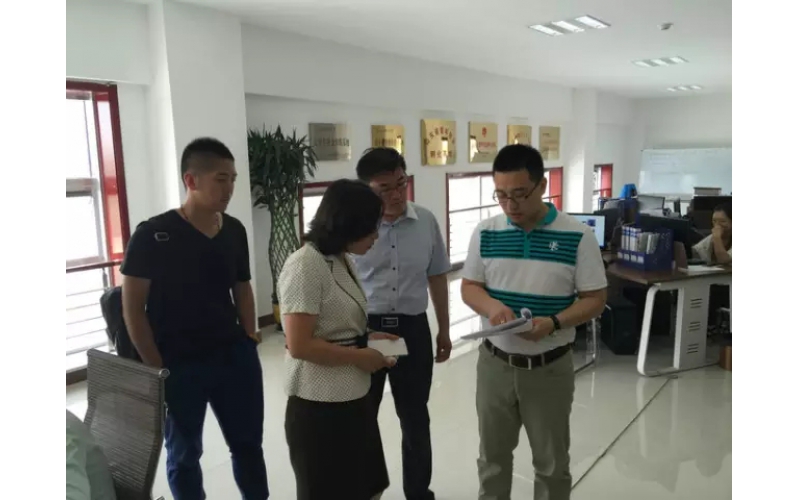 淄博机电工程学校师生来访方达电商园参观交流